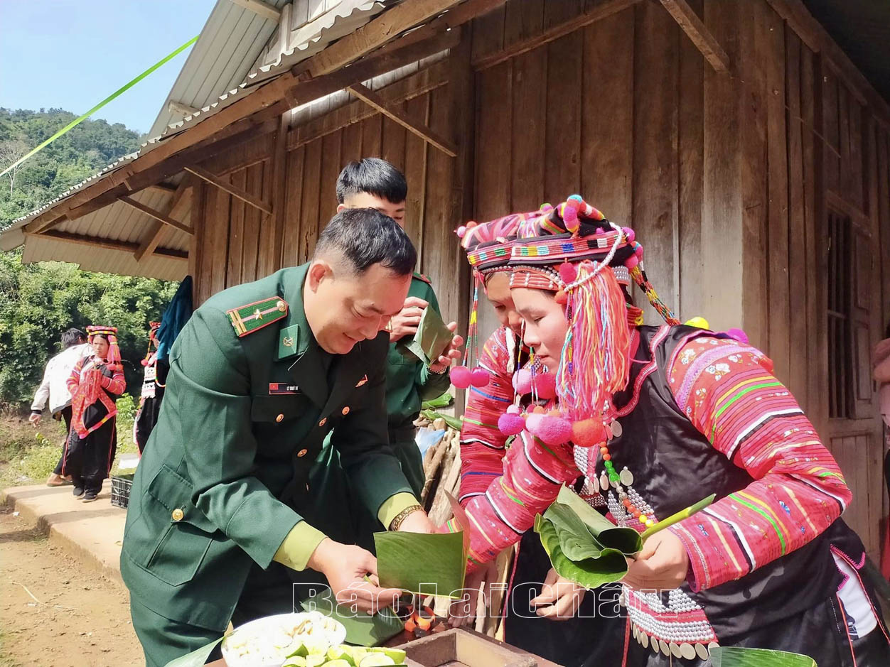 gói bánh chưng 